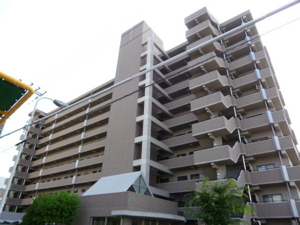 平野元町日興マンションの外観