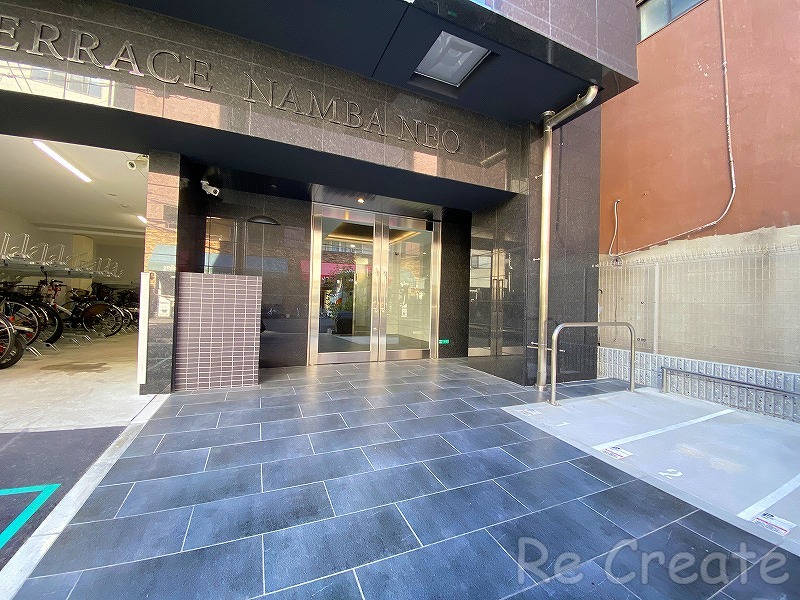 建物エントランス