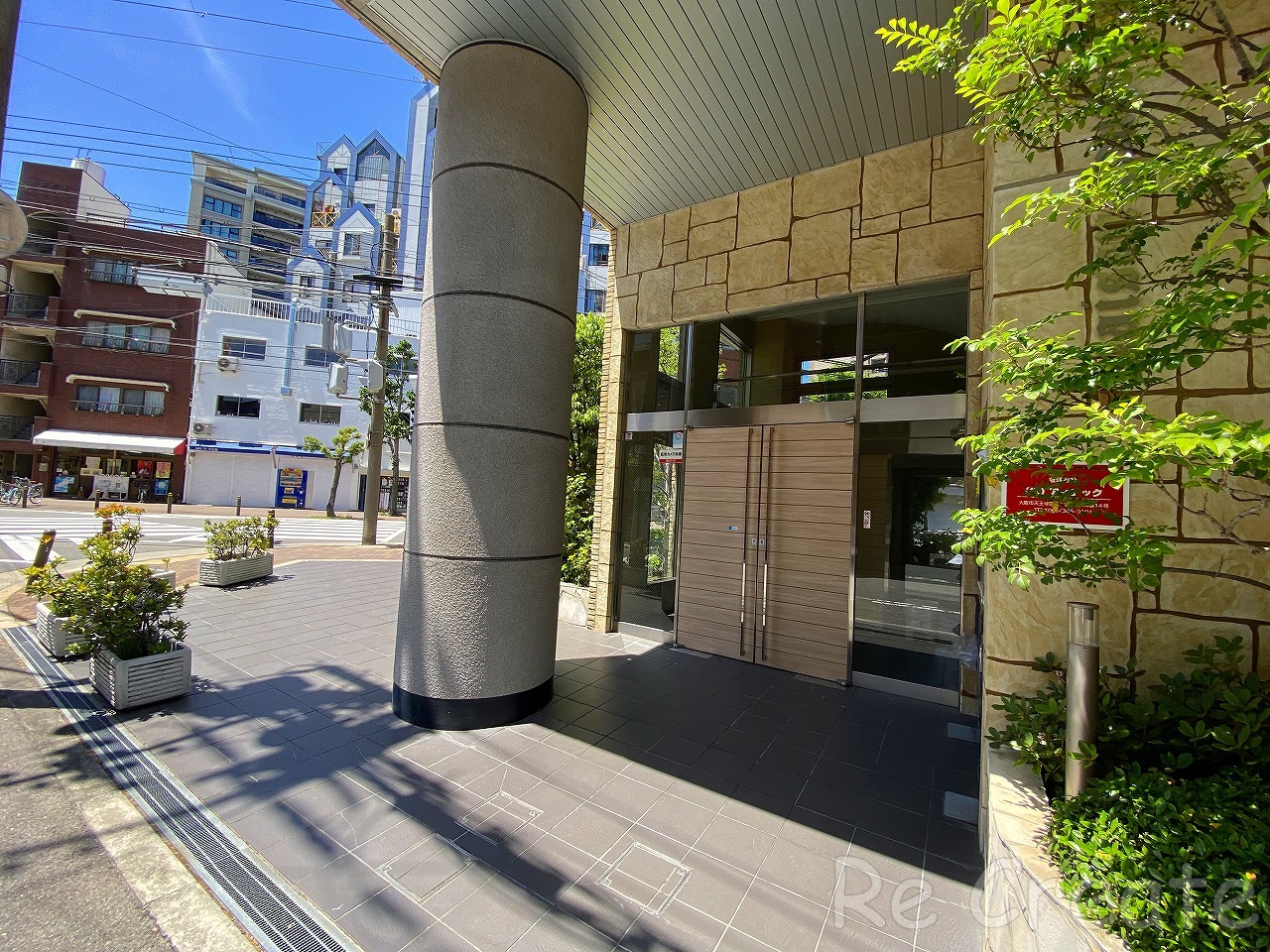 建物エントランス