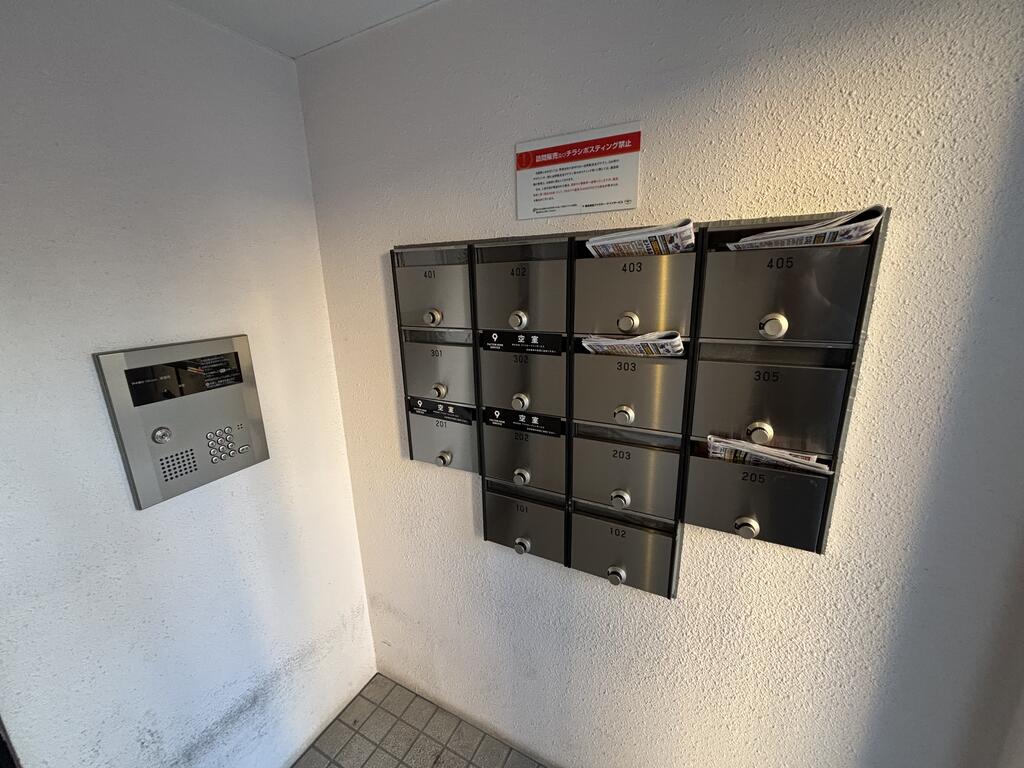 建物エントランス