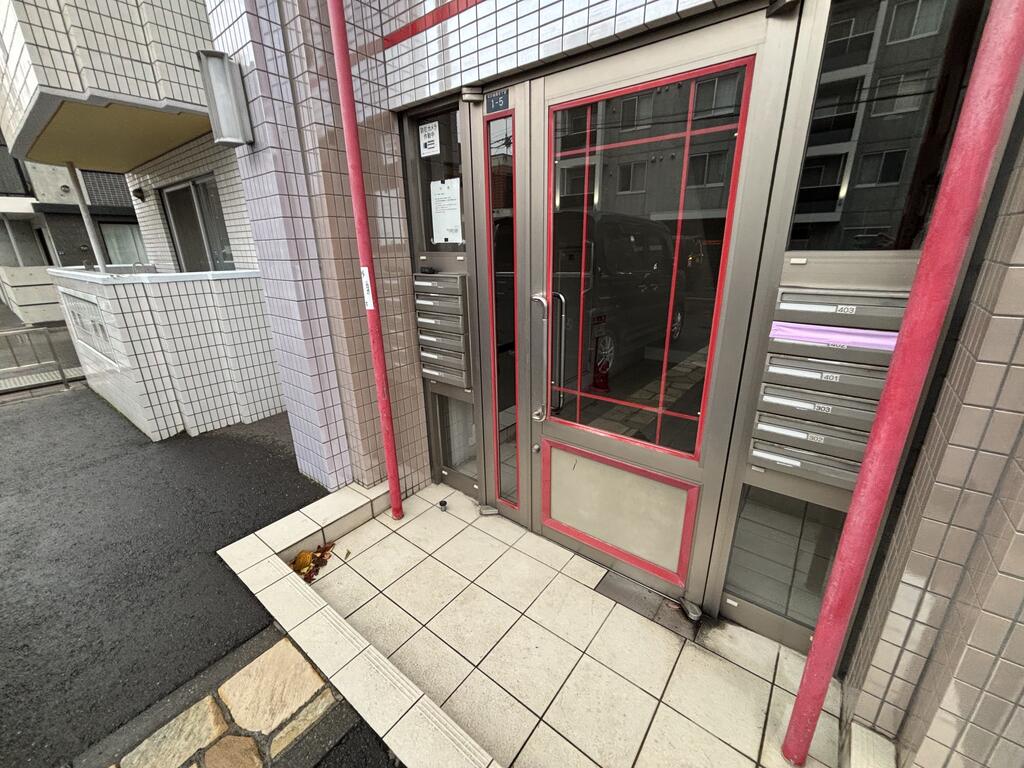 建物エントランス