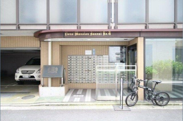 建物エントランス