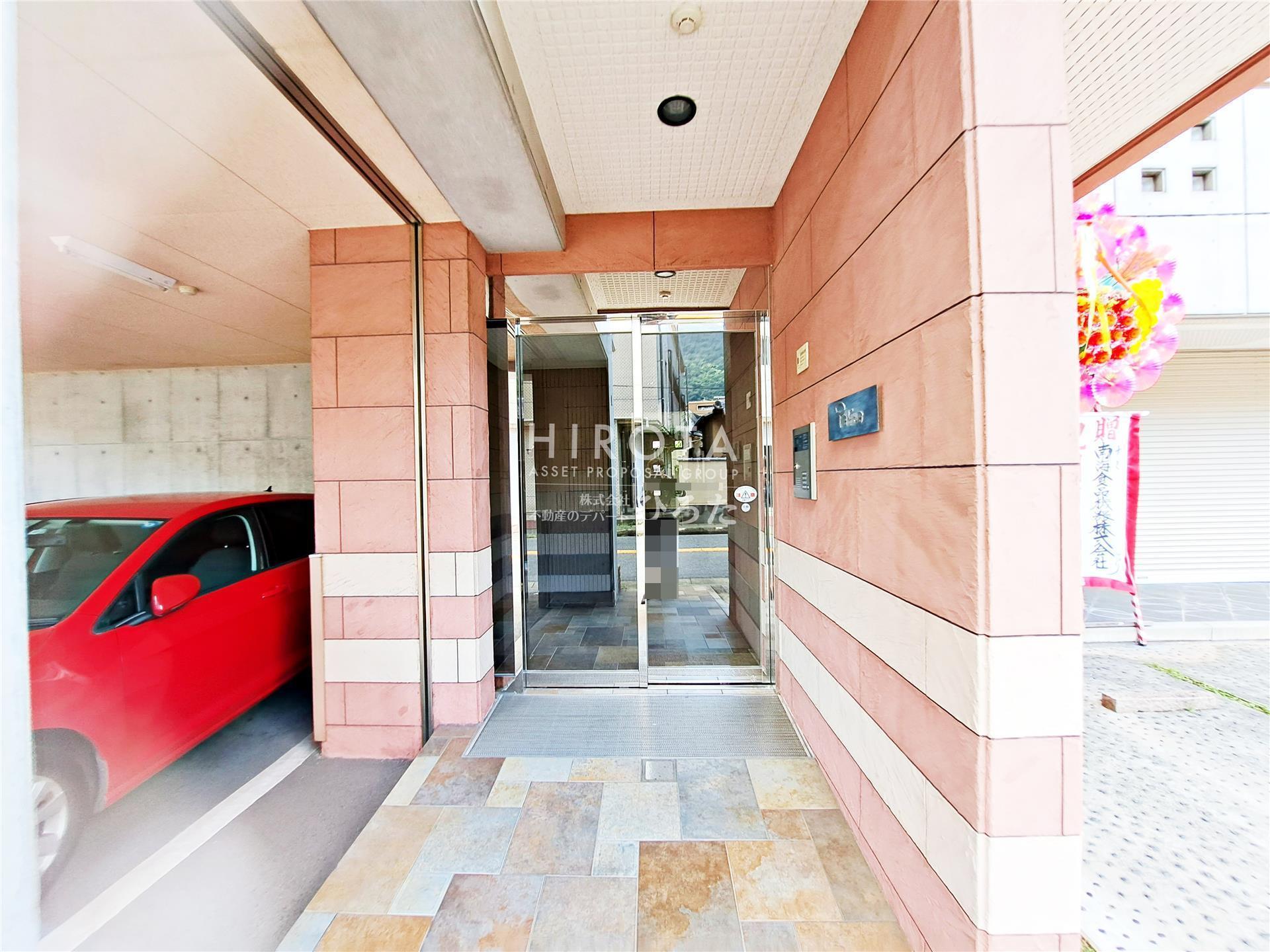 建物エントランス