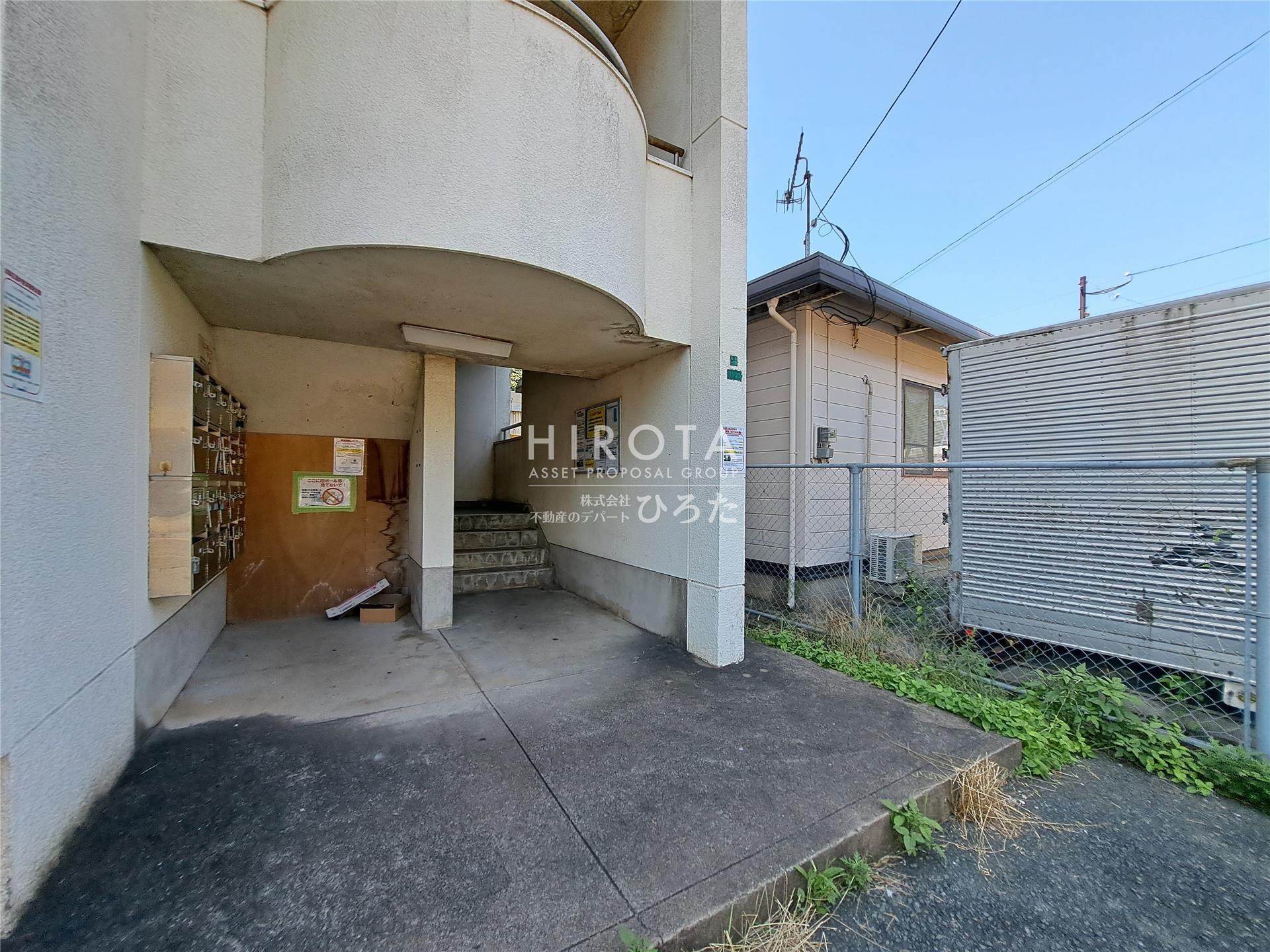 建物エントランス