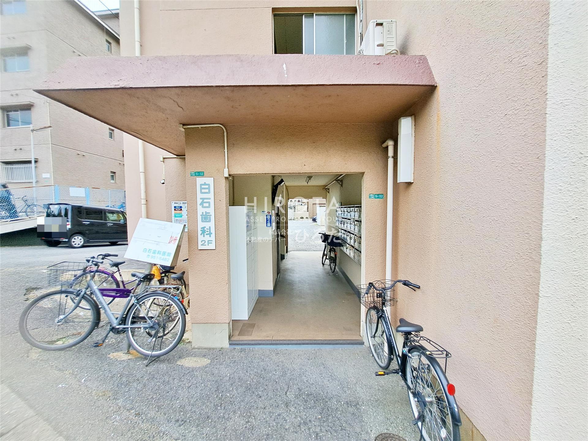 建物エントランス