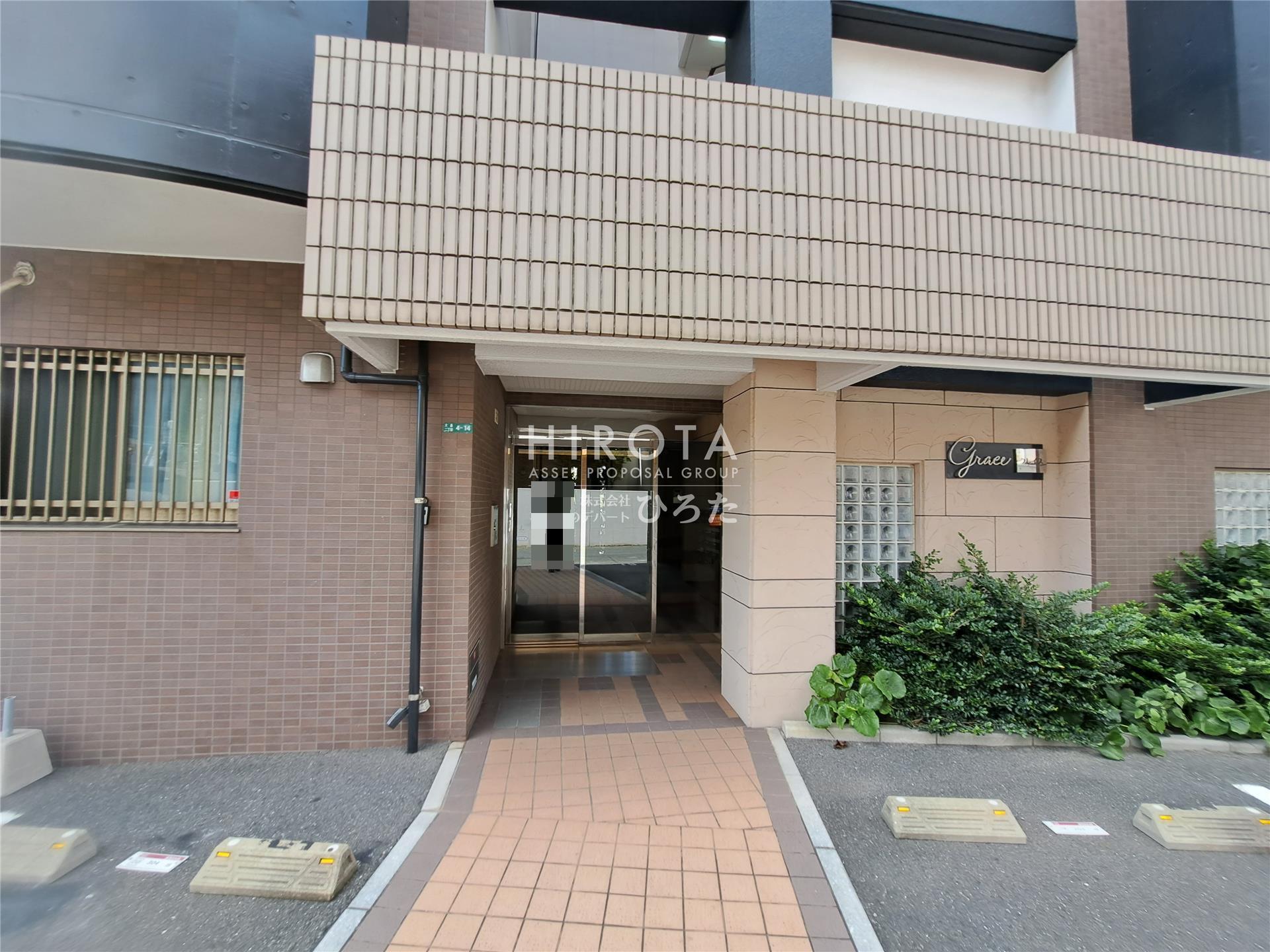 建物エントランス