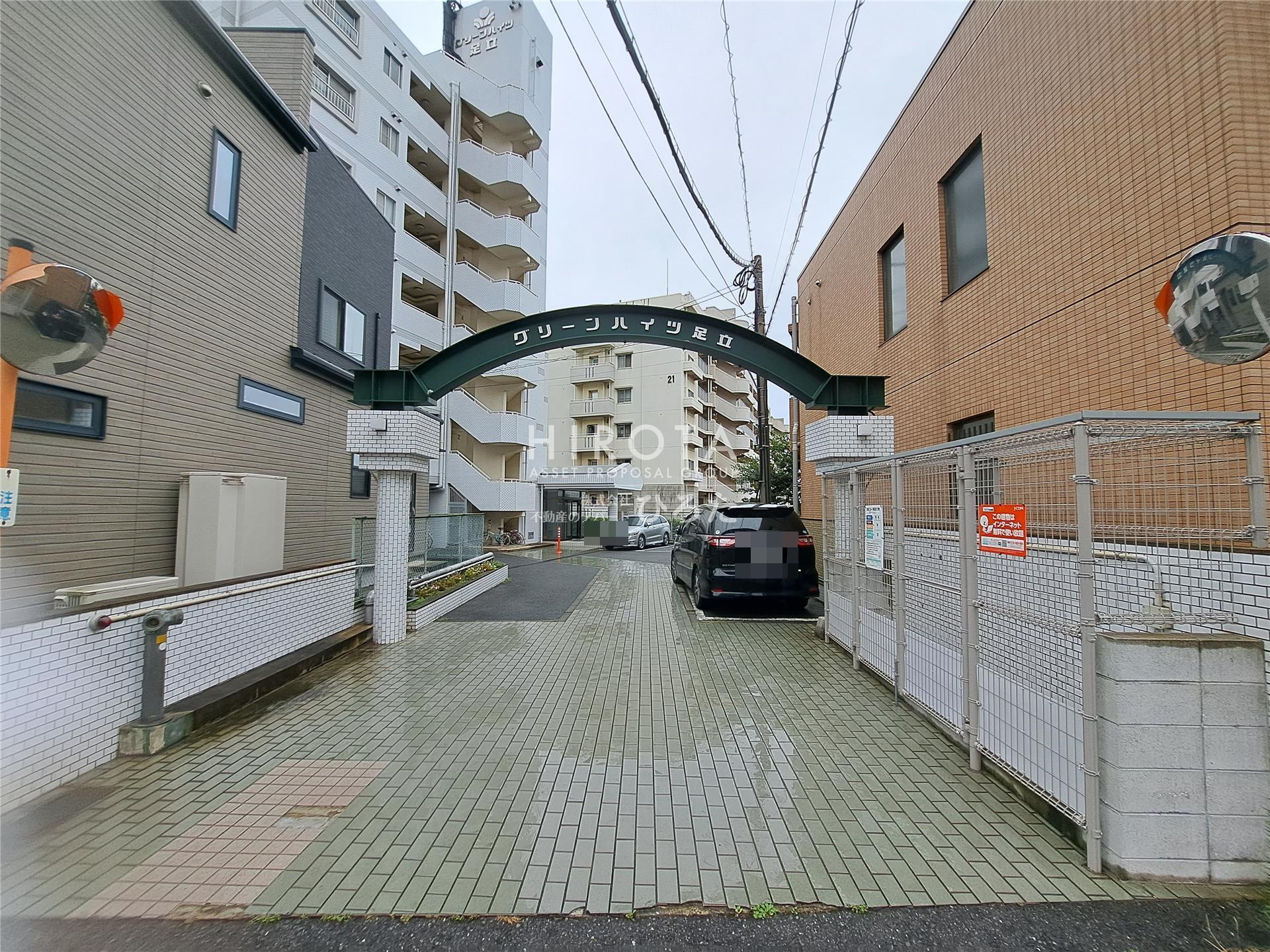 建物エントランス