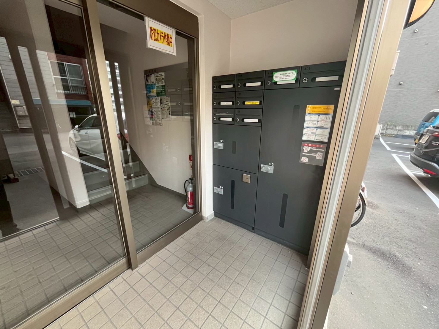 建物エントランス