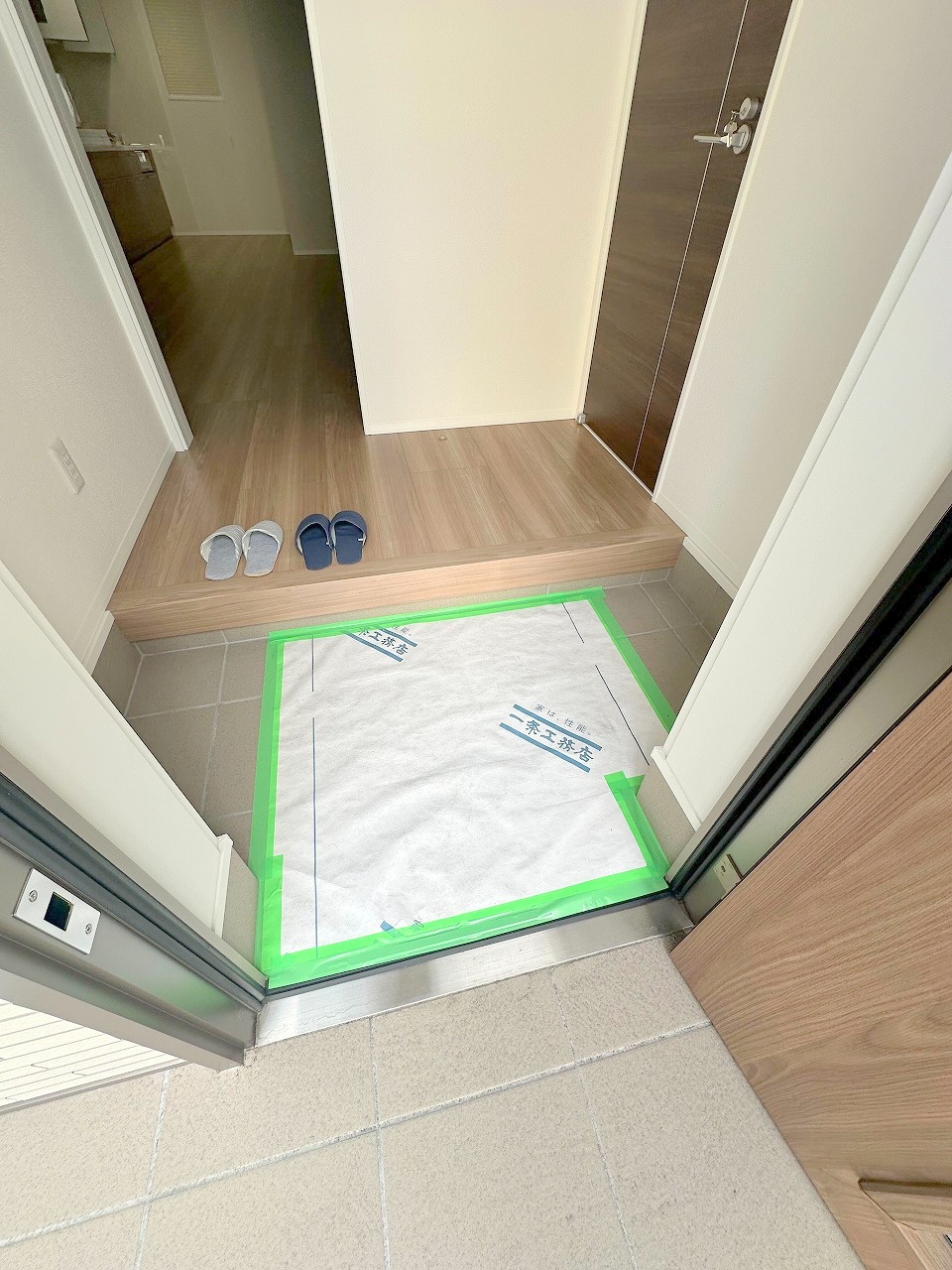 玄関