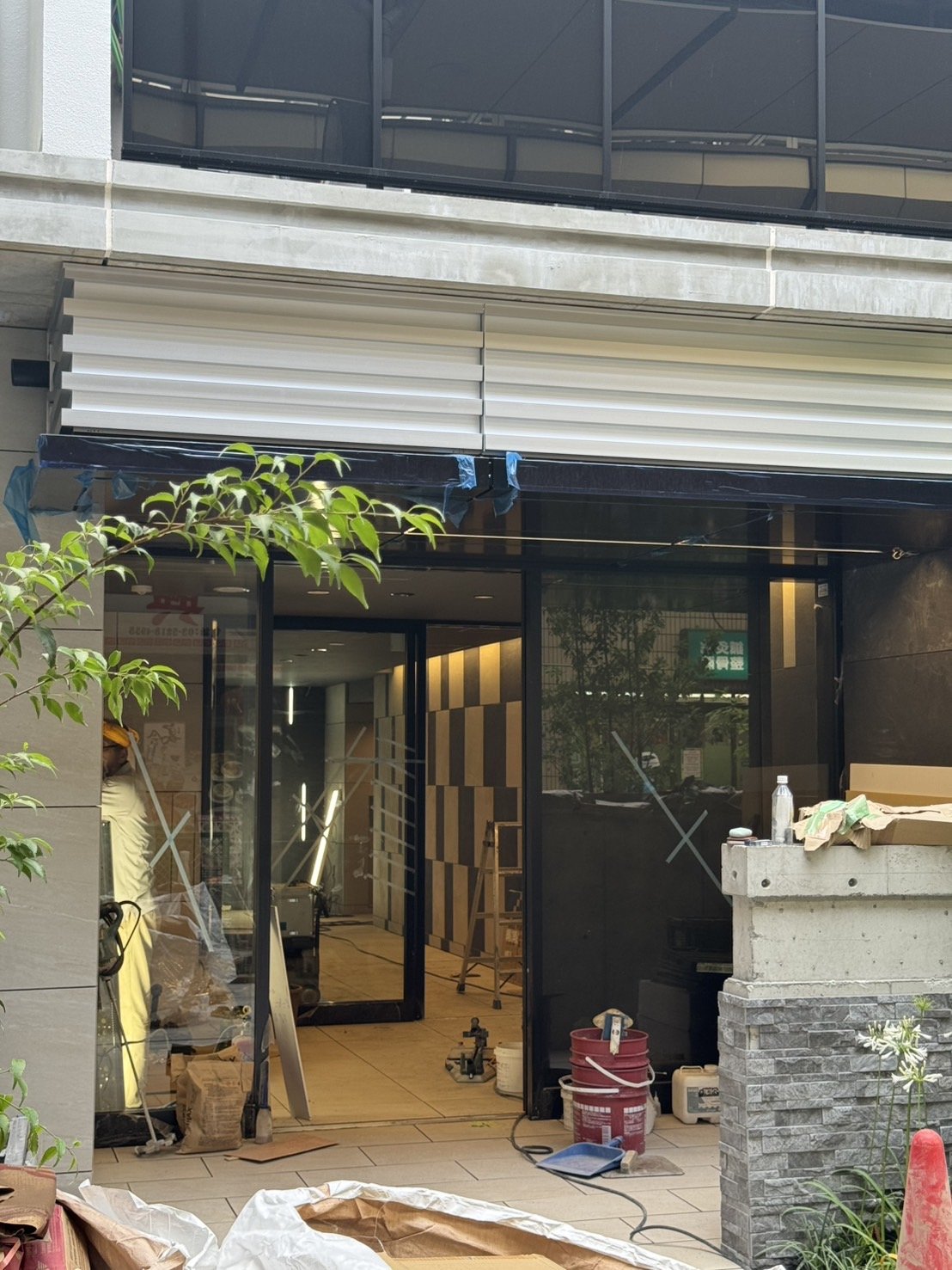 建物エントランス