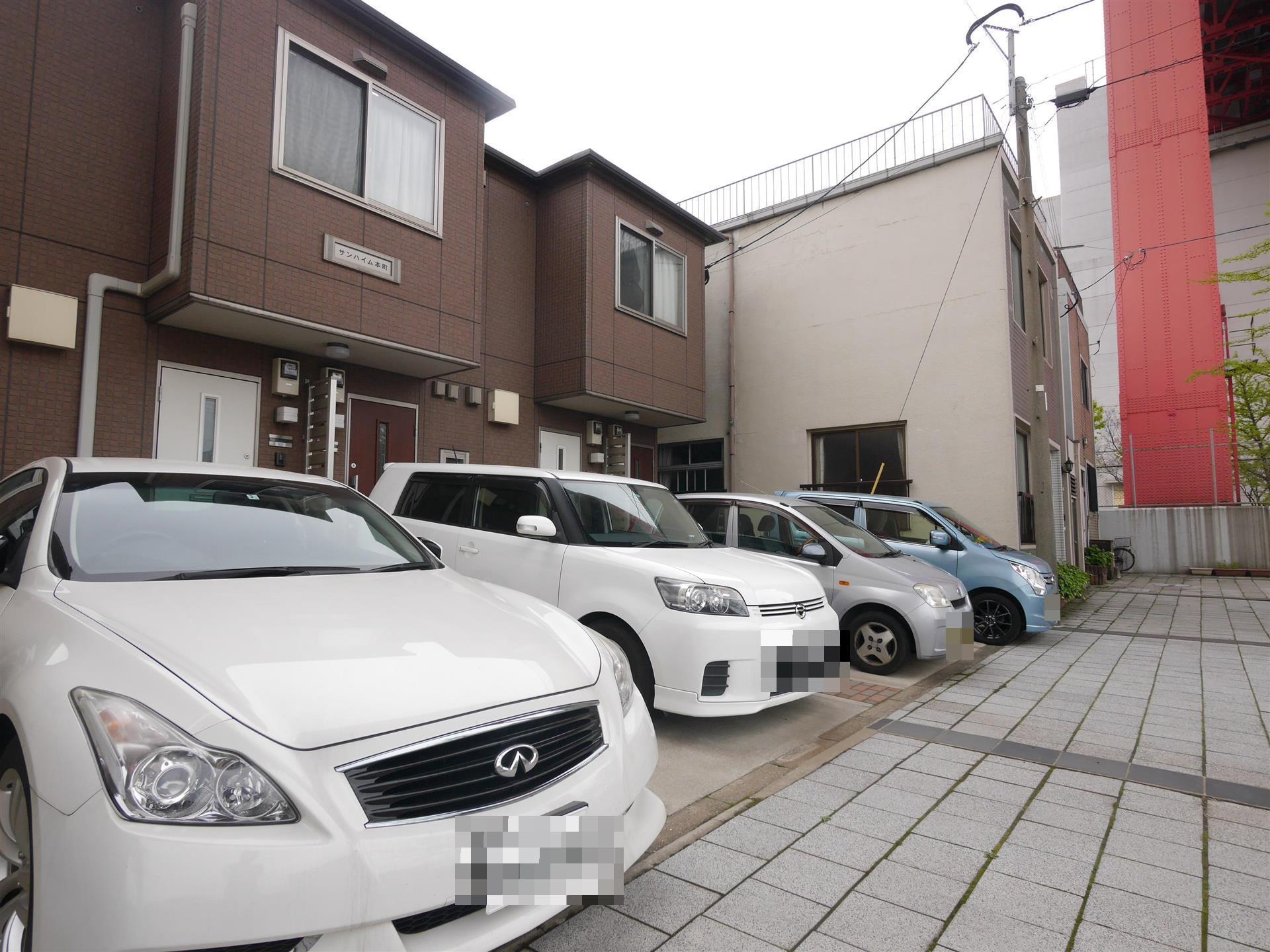 建物エントランス