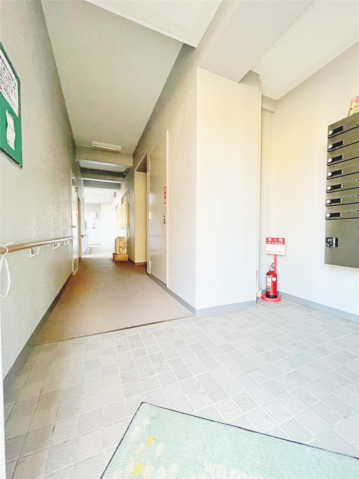 建物エントランス