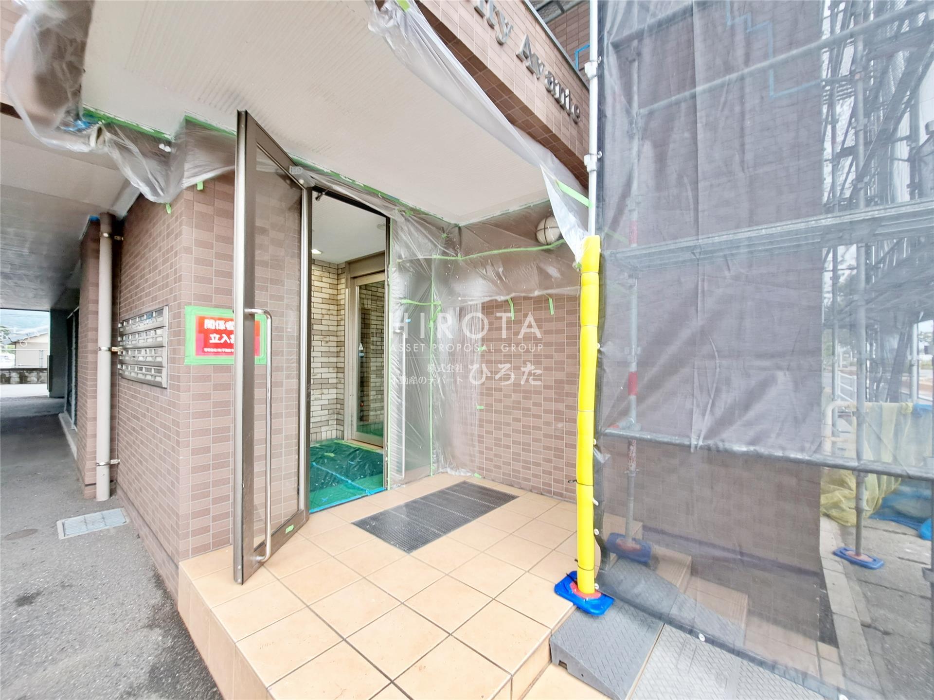 建物エントランス