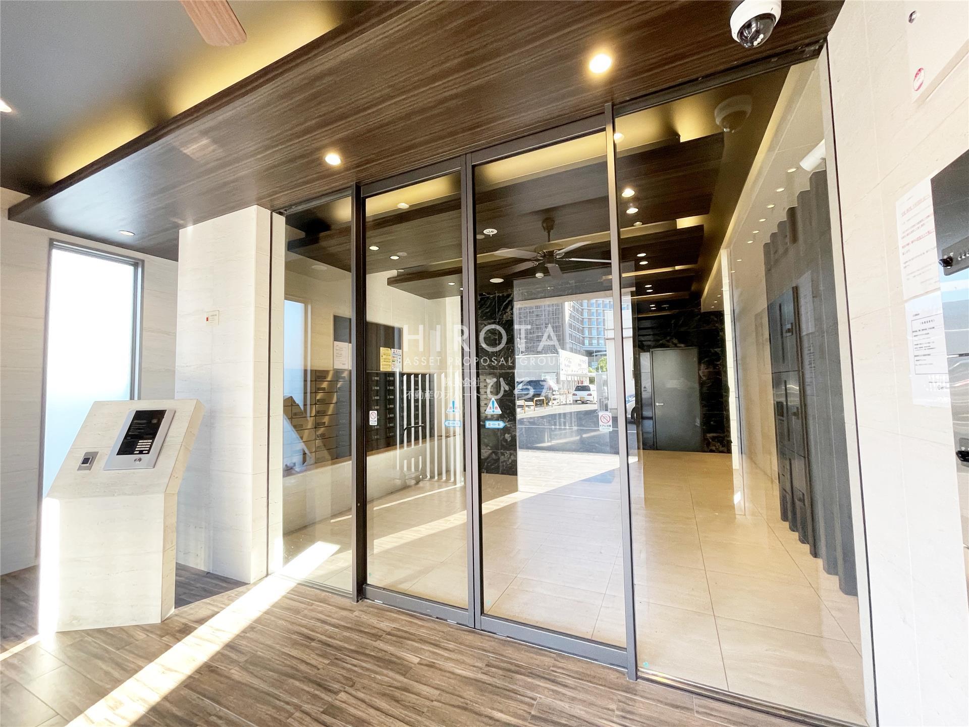 建物エントランス