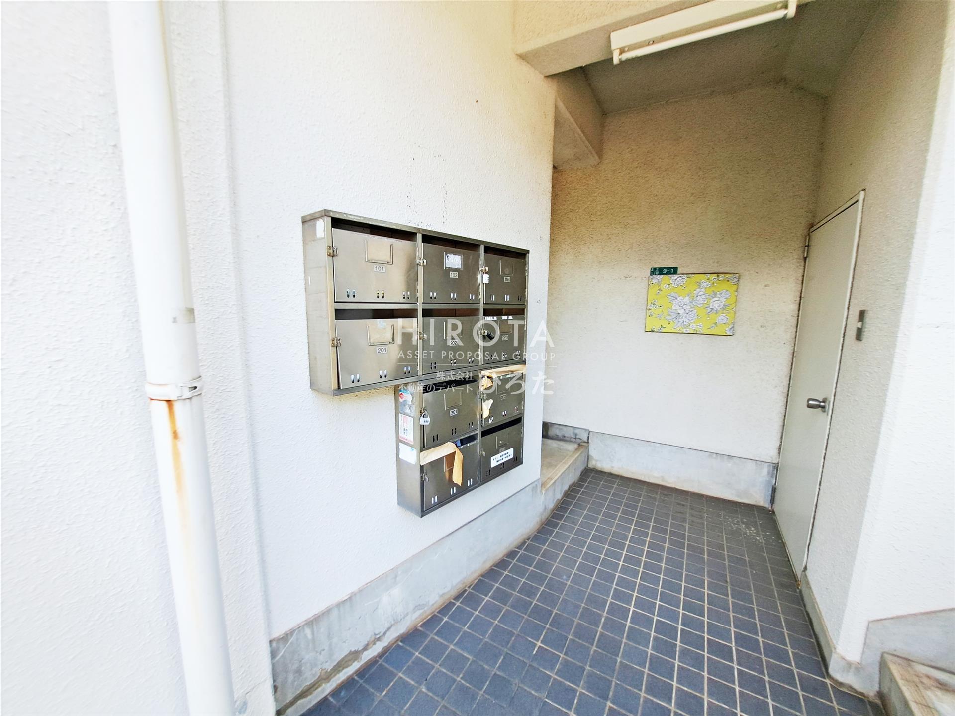 建物エントランス