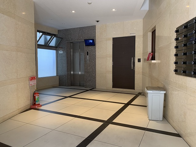 建物エントランス