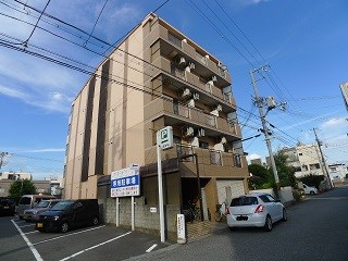 プリメゾン東加古川駅前の外観