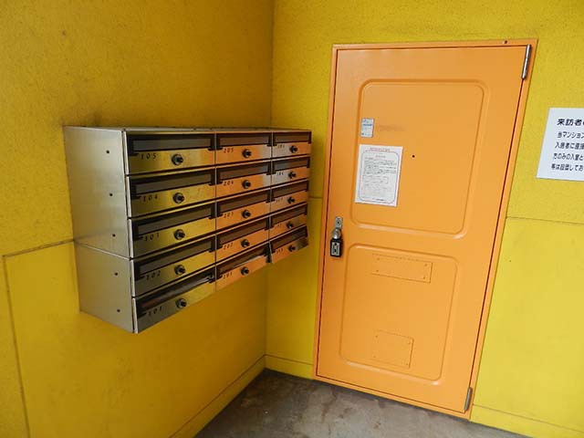 建物エントランス