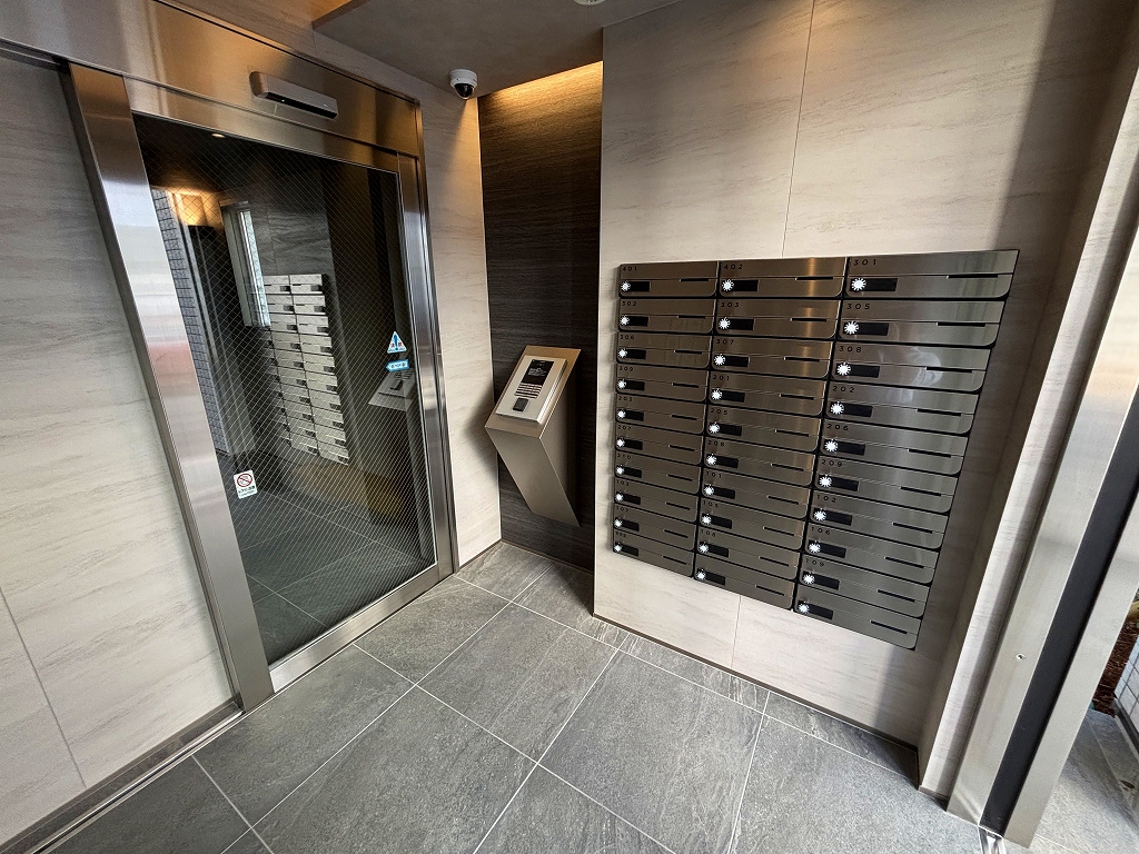 建物エントランス