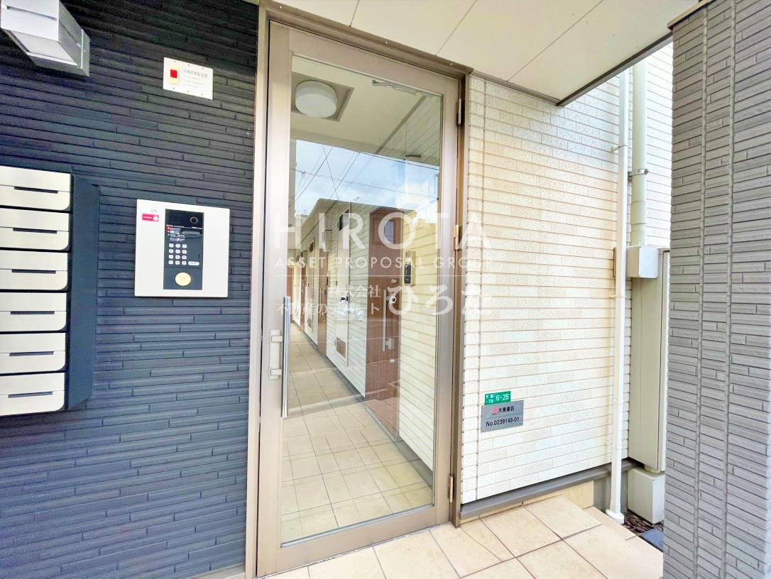 建物エントランス