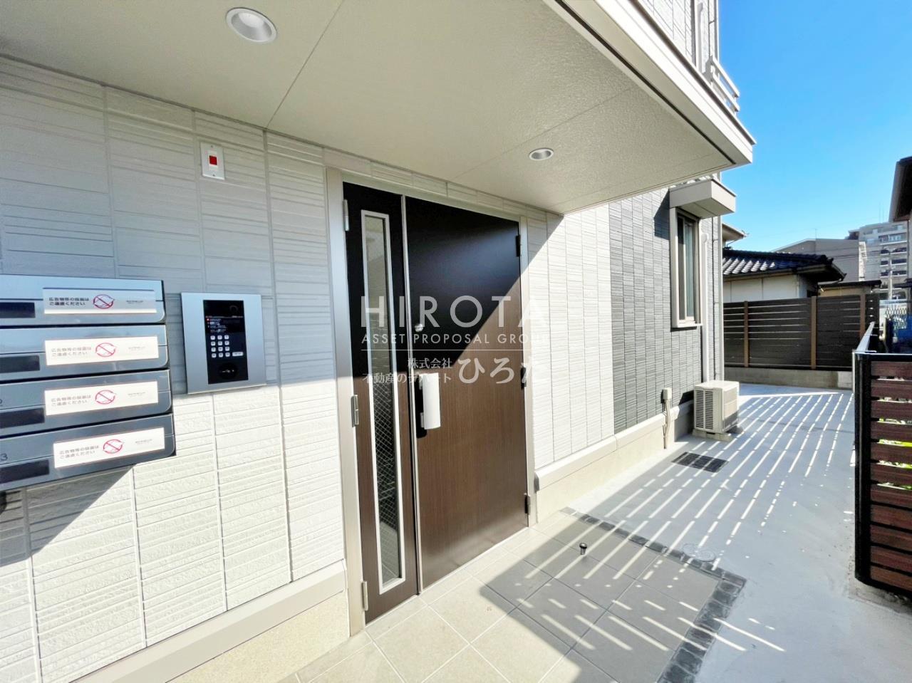 建物エントランス