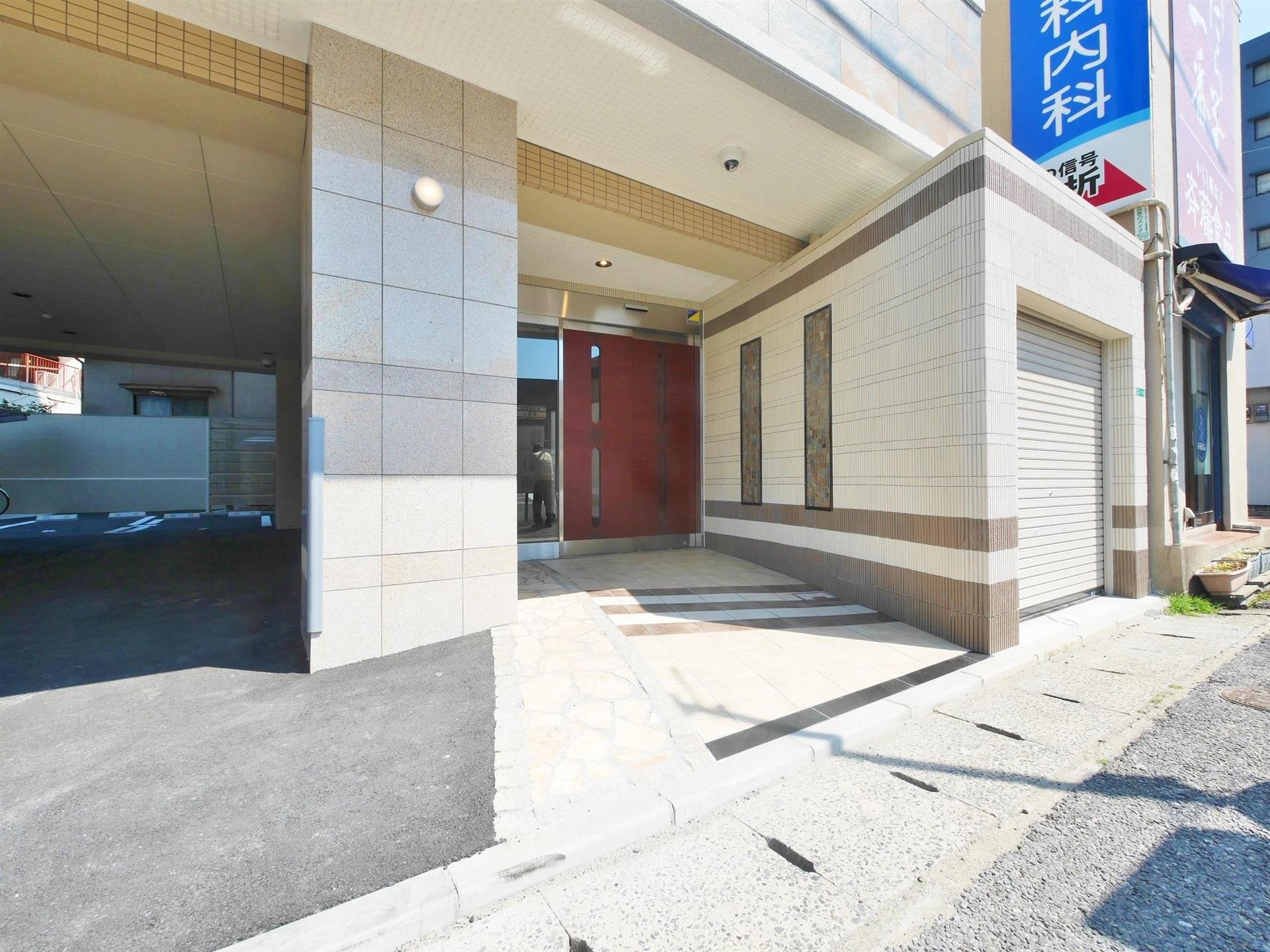 建物エントランス