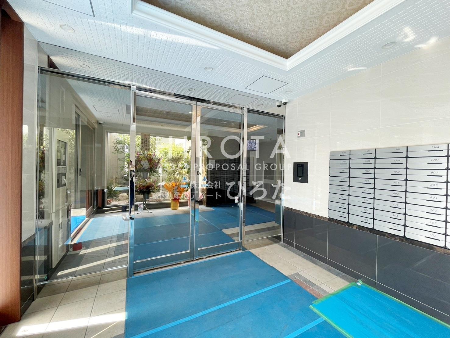 建物エントランス