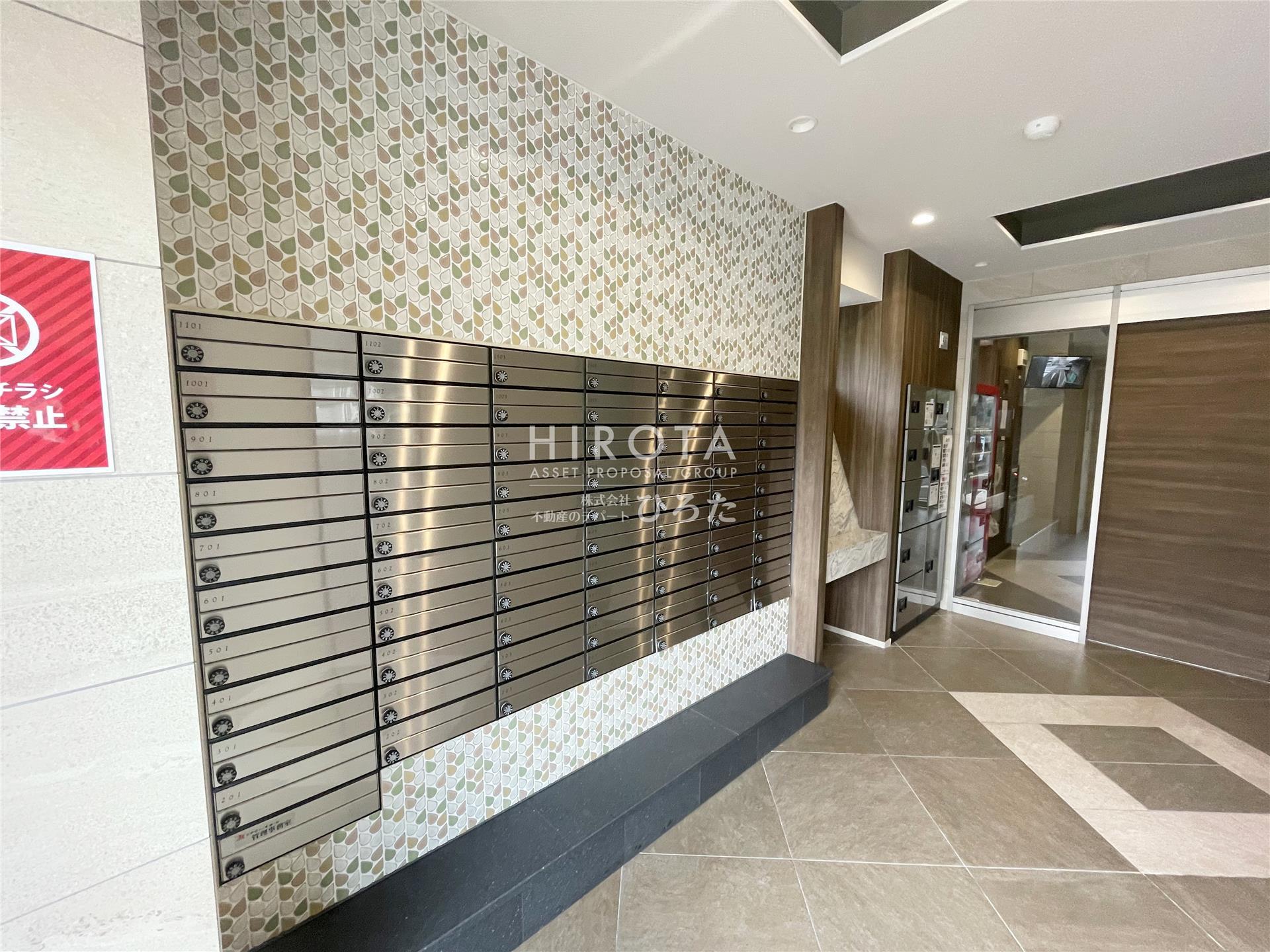 建物エントランス