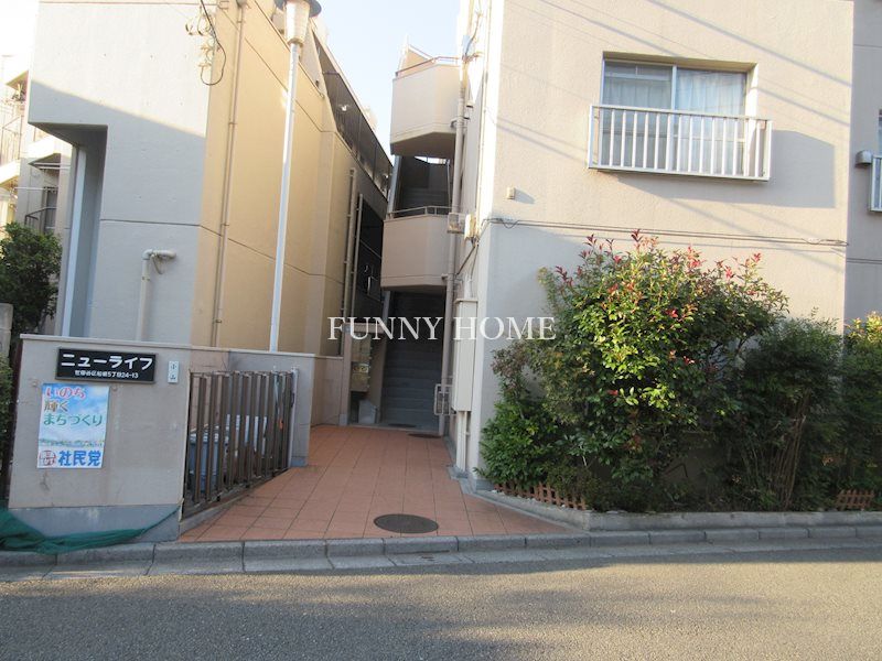 建物エントランス