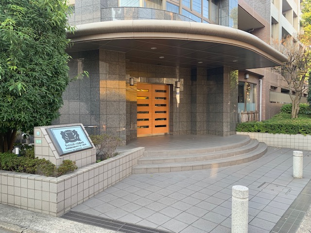 建物エントランス