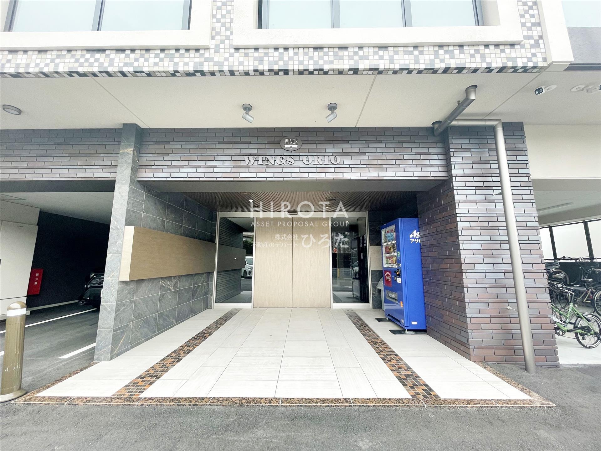 建物エントランス