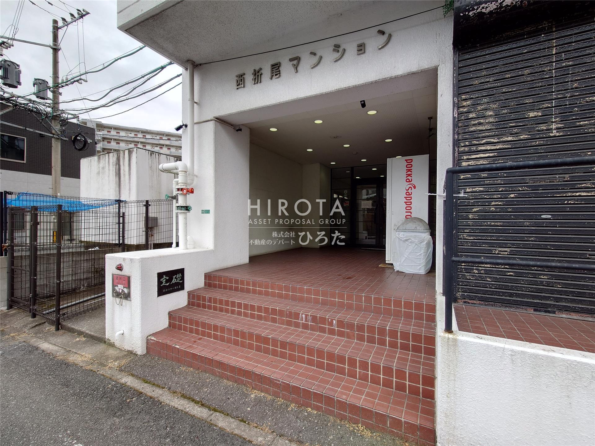 建物エントランス