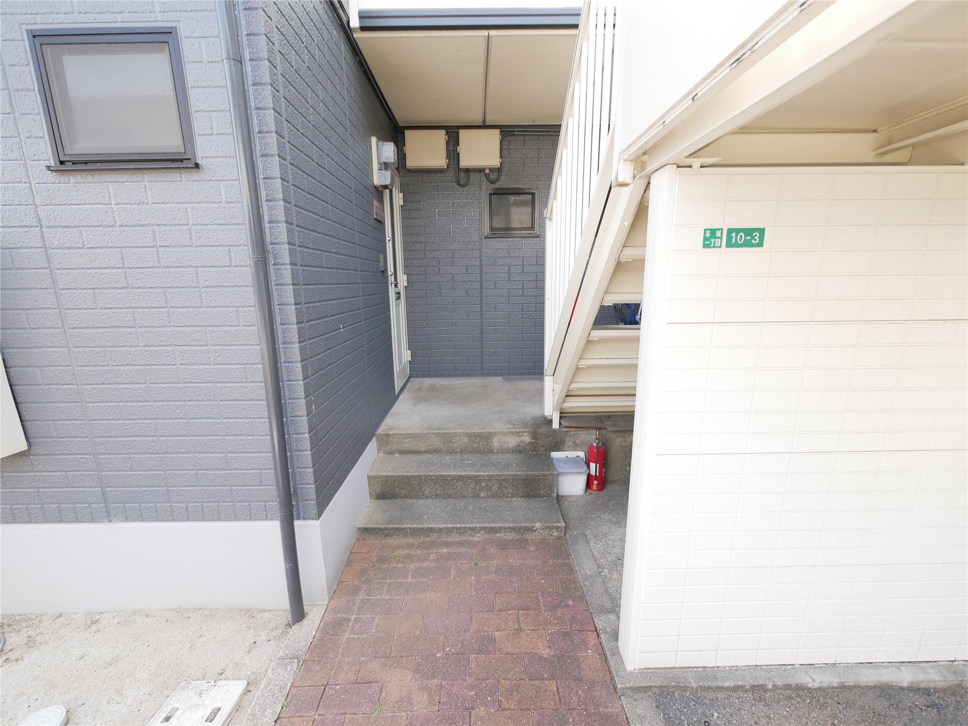 建物エントランス