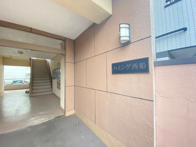 建物エントランス