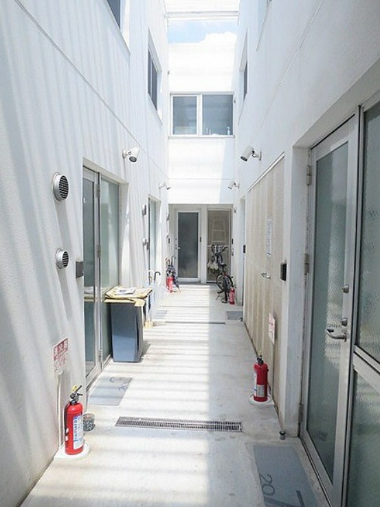 建物エントランス