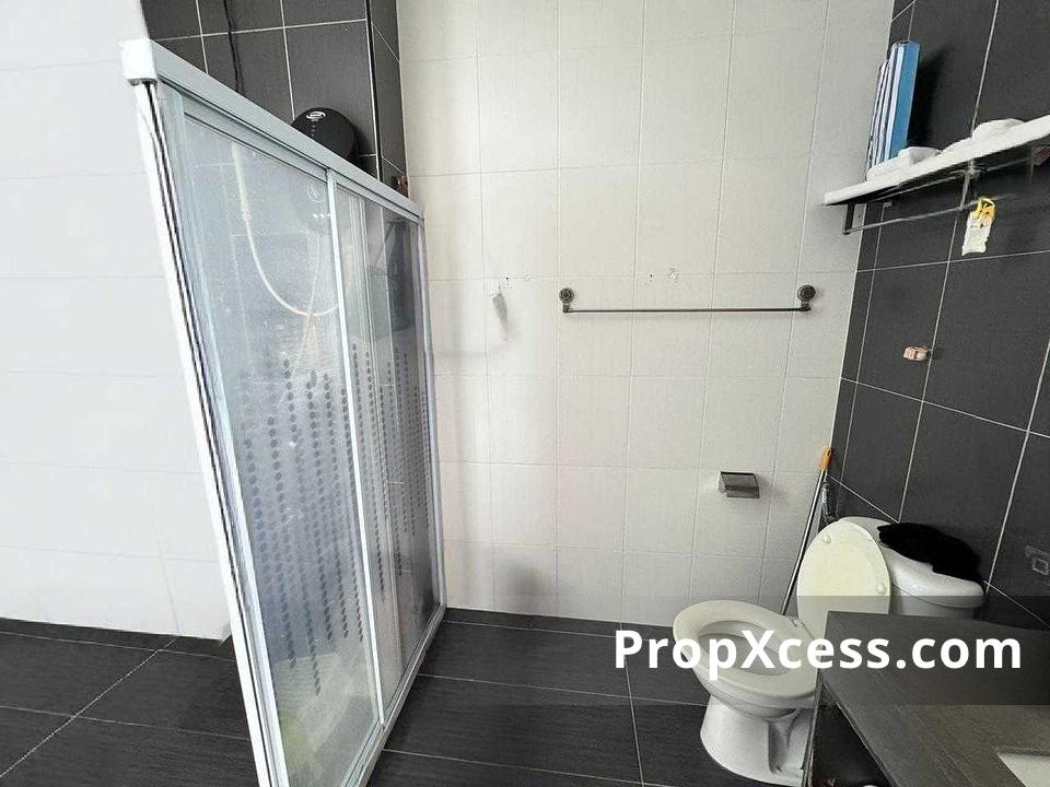 4-Bedroom Condominium for sale in Johor Bahru, Johor photo 4