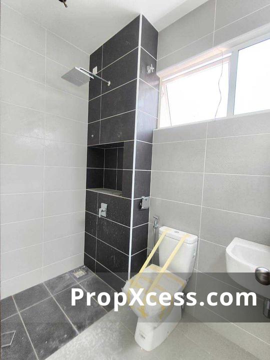 5-Bedroom Semi-Detached for sale in Johor photo 13