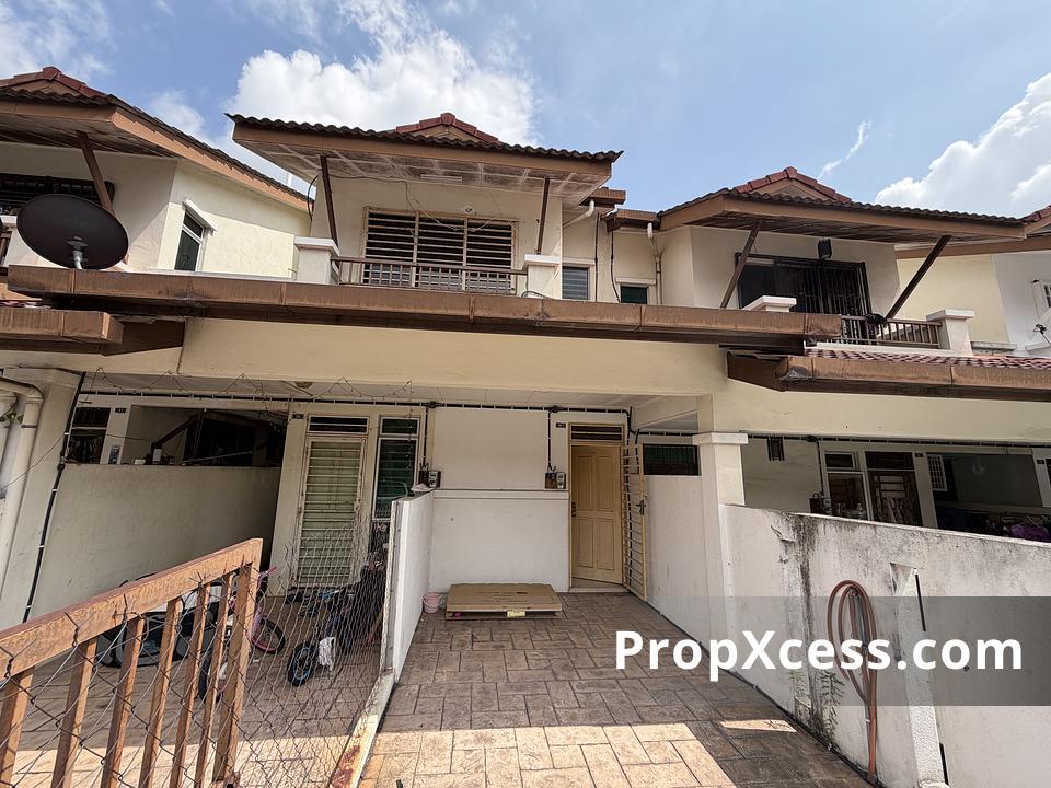 3-Bedroom Townhouse for sale in Selangor photo 2