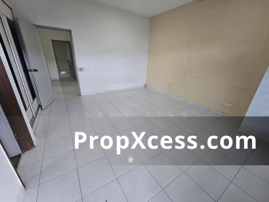 4-Bedroom Terrace / Link for sale in Johor photo 10