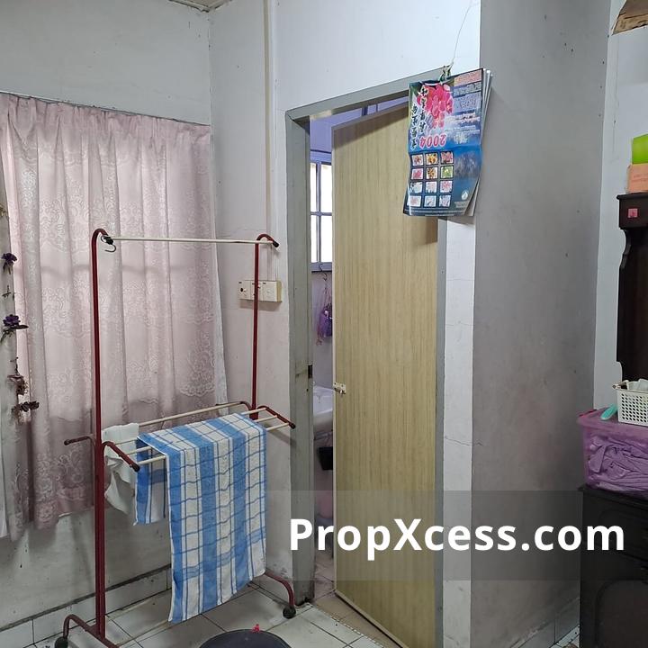 3-Bedroom Terrace / Link for sale in Sabah photo 10
