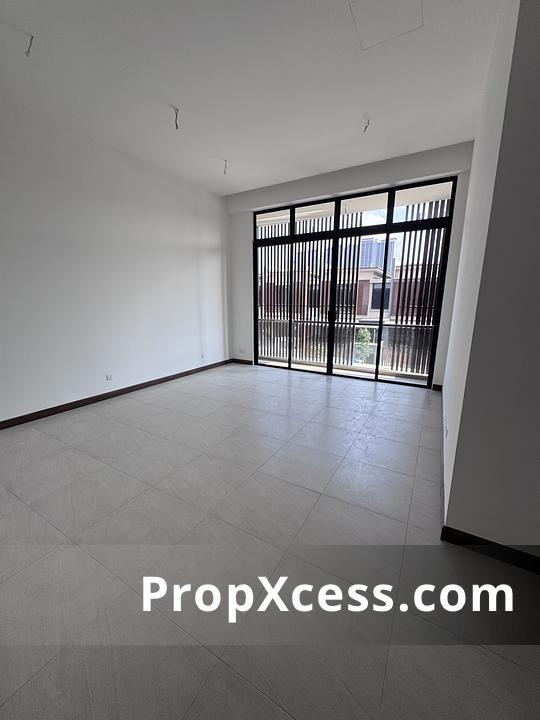 4-Bedroom Terrace / Link for sale in Iskandar Puteri, Johor