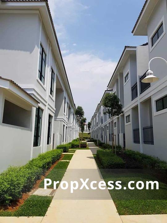 3-Bedroom Terrace / Link for sale in Johor photo 3