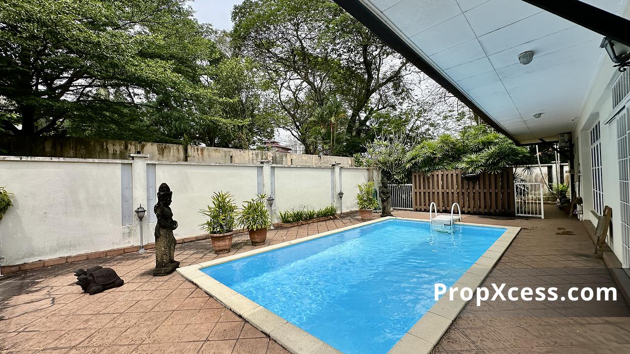 4-Bedroom Bungalow / Detached for sale in Bukit Pantai, Bangsar, Kuala Lumpur photo 1