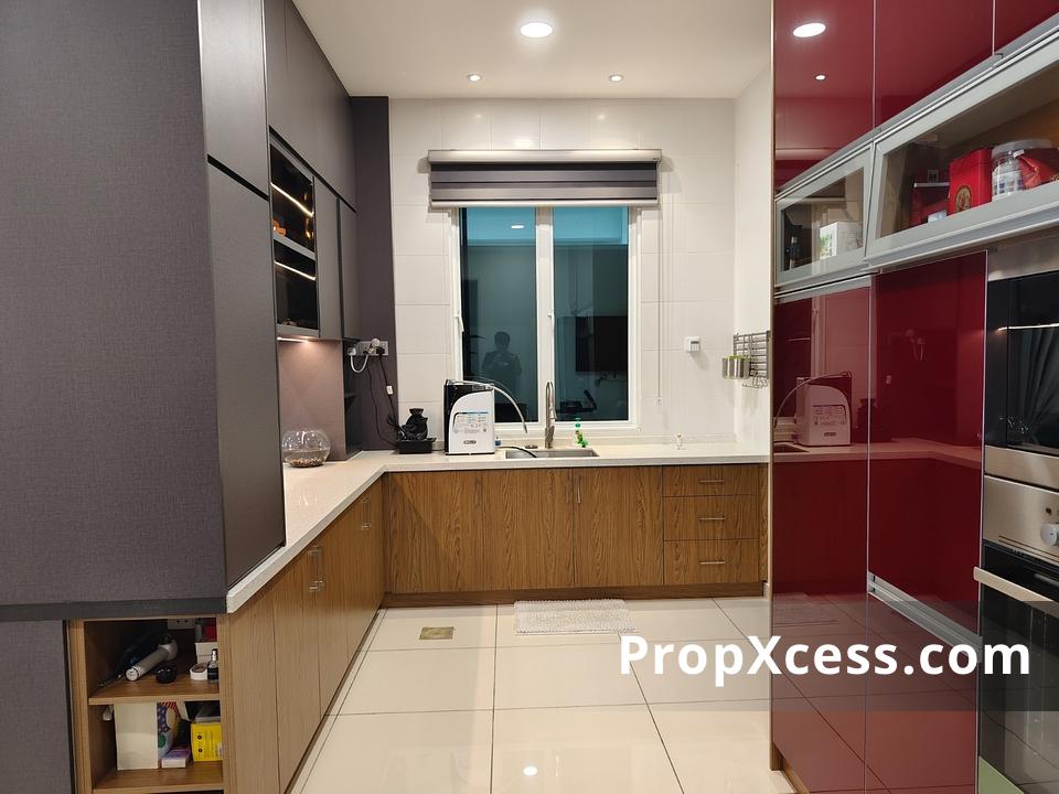 6-Bedroom Semi-Detached for sale in Selangor photo 2