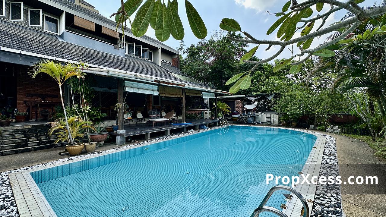 5-Bedroom Bungalow / Detached for sale in Kuala Lumpur photo 1