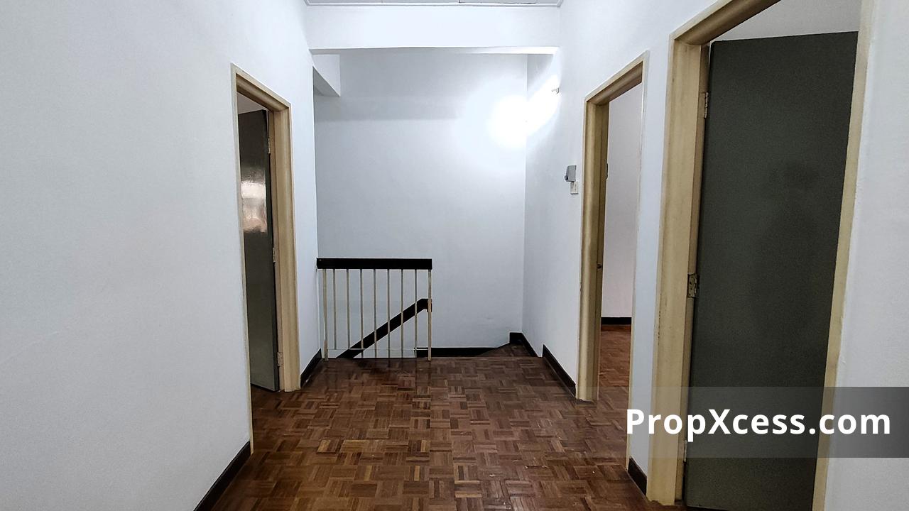 4-Bedroom Terrace / Link for sale in Mutiara Damansara, Petaling Jaya, Selangor photo 5