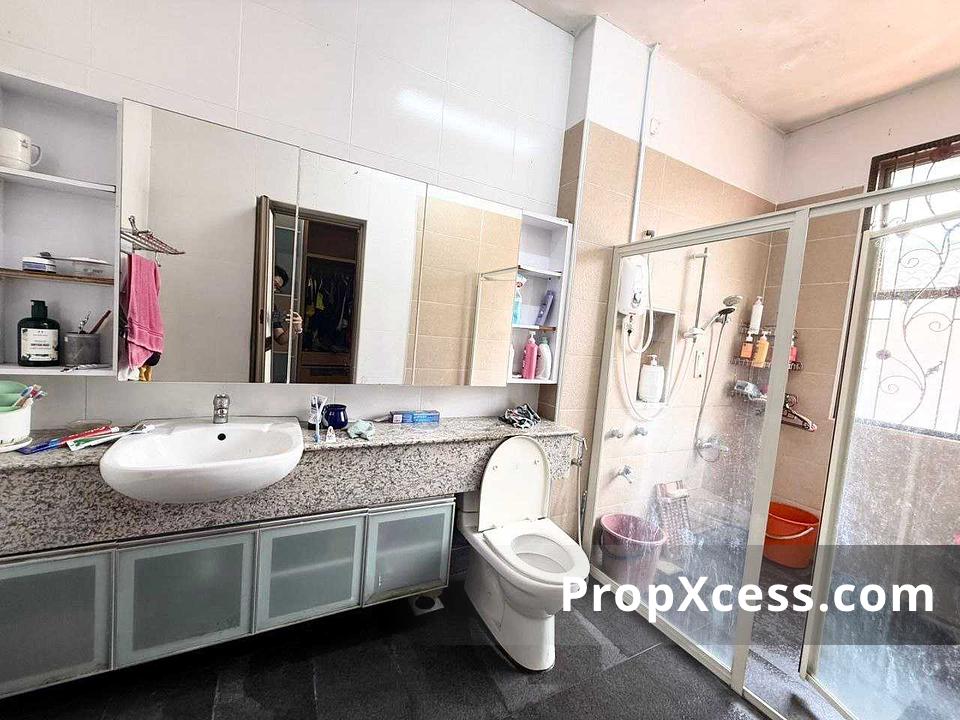 4-Bedroom Semi-Detached for sale in Johor photo 7