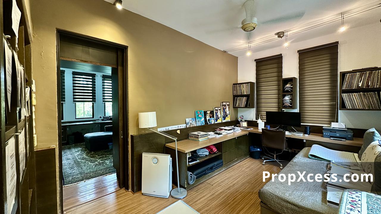 6-Bedroom Bungalow / Detached for sale in Kuala Lumpur photo 1