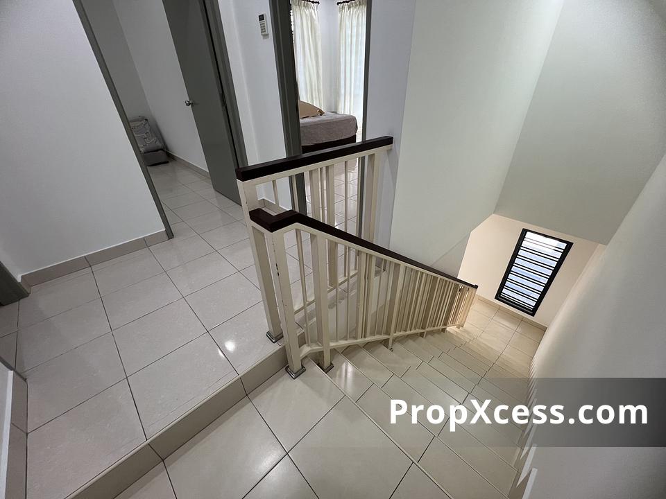 4-Bedroom Terrace / Link for sale in Johor Bahru, Johor photo 9
