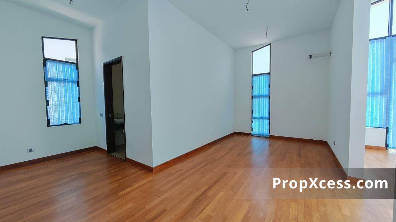 6-Bedroom Bungalow / Detached for sale in Johor photo 9